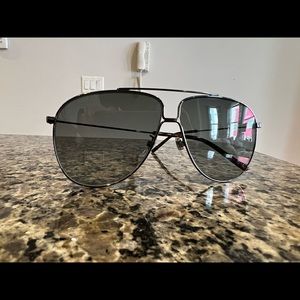 Gucci Grey Gradient Aviator Mens Sunglasses